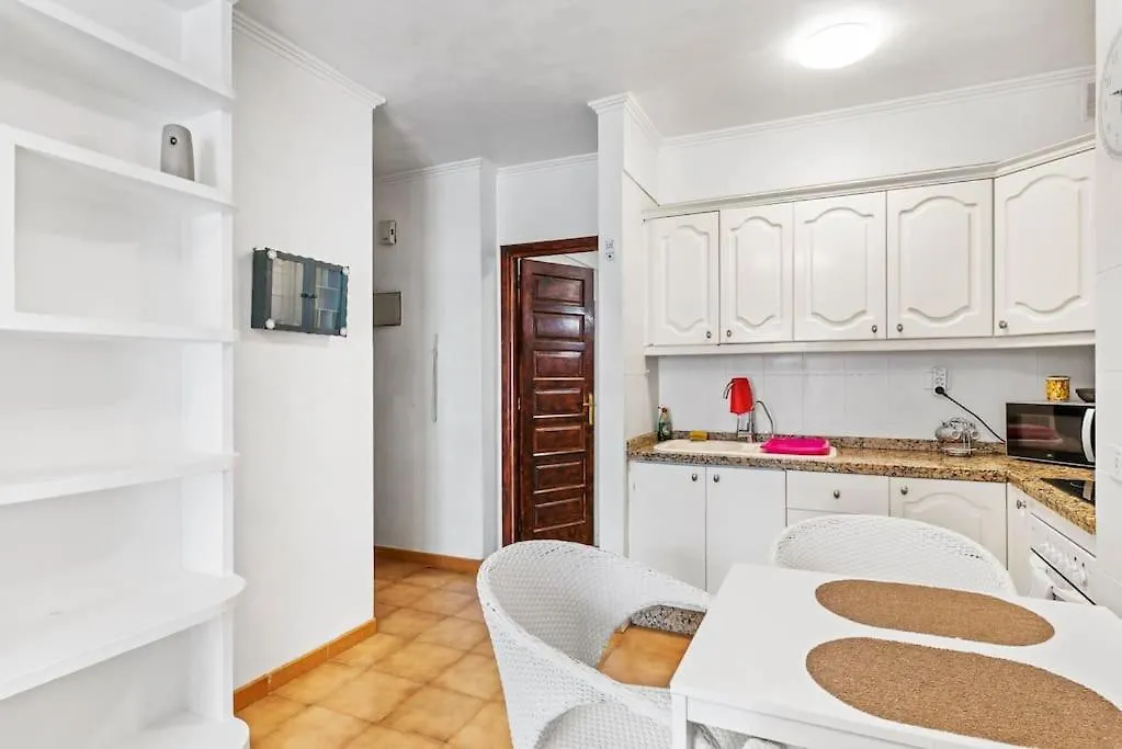 Lindo Centrico Y Cerca Del Mar Apartment Arona