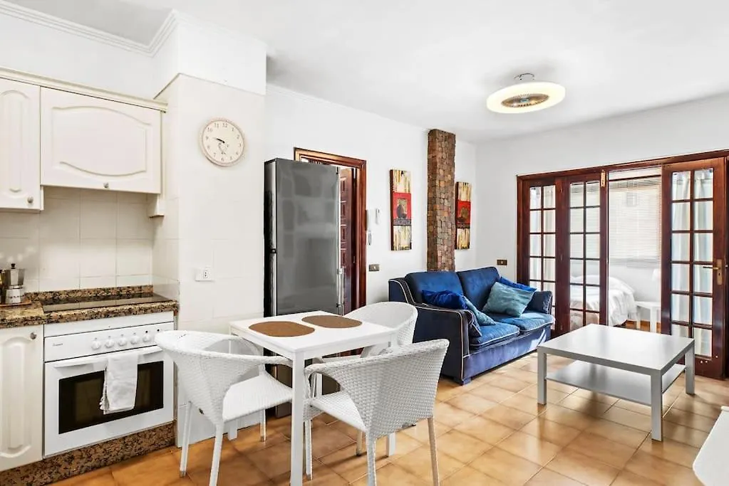 Lindo Centrico Y Cerca Del Mar Apartment Arona